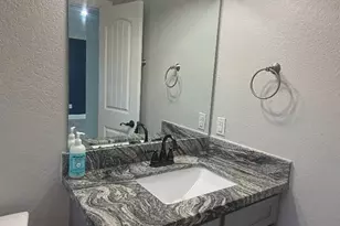 10002 Paintbrush Ln, Sugar Land, TX 77498 - Photo 33