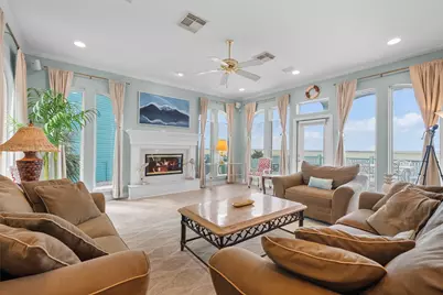 143 Isles End Road, Tiki Island, TX 77554 - Photo 5