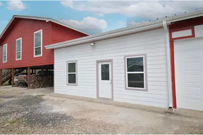 2002 W Airline County Road 55, Rosharon, TX 77583 - Photo 1