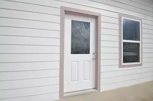 2002 W Airline County Road 55, Rosharon, TX 77583 - Photo 5