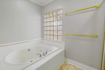 7715 Brush Wood Drive, Houston, TX 77088 - Photo 23