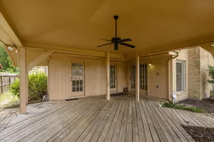 7715 Brush Wood Dr, Houston, TX 77088 - Photo 5