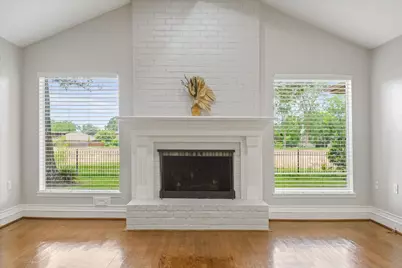 7715 Brush Wood Drive, Houston, TX 77088 - Photo 9