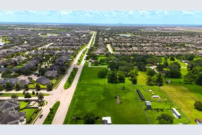 602 Sycamore Road, Richmond, TX 77469 - Photo 21