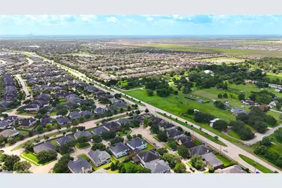 602 Sycamore Road, Richmond, TX 77469 - Photo 13