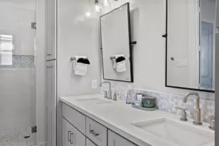 26831 Baywater Dr, Galveston, TX 77554 - Photo 19