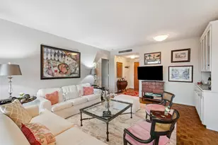 2200 Willowick Rd, Houston, TX 77027 - Photo 5