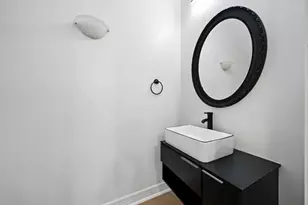 12625 Memorial Dr, Houston, TX 77024 - Photo 9