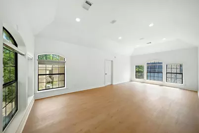 12625 Memorial Drive #180, Houston, TX 77024 - Photo 15