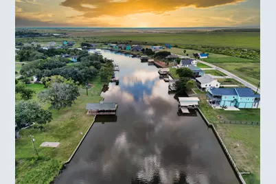 1288 County Road 297, Sargent, TX 77414 - Photo 33