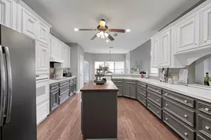 135 April Waters Dr N, Montgomery, TX 77356 - Photo 15
