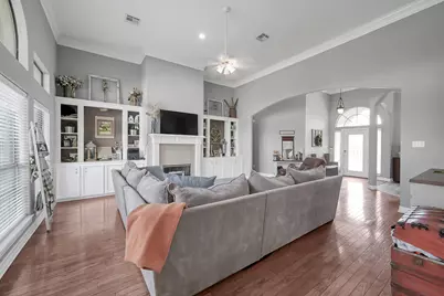 135 April Waters Drive N, Montgomery, TX 77356 - Photo 11