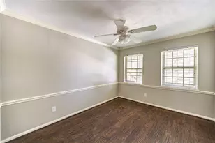 940 Wycliffe Dr, Houston, TX 77079 - Photo 45