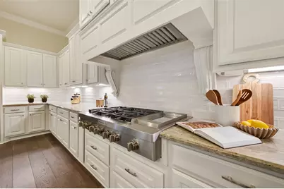 2330 Red Fox Drive, Missouri City, TX 77459 - Photo 9