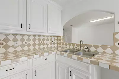 8502 Detroit Street #C, Houston, TX 77017 - Photo 7