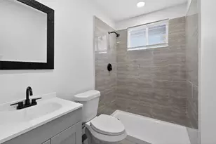 710 Knob Hollow St, Channelview, TX 77530 - Photo 11