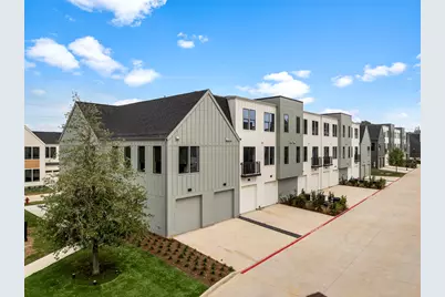 1941 Sawdust Road #408, The Woodlands, TX 77380 - Photo 3