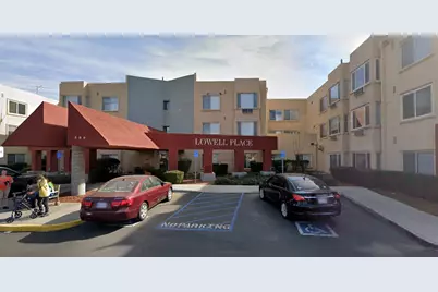 500 R St, Bakersfield, CA 93304 - Photo 1