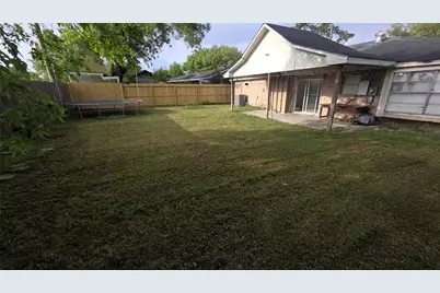 9422 Pinole Lane, Houston, TX 77086 - Photo 11