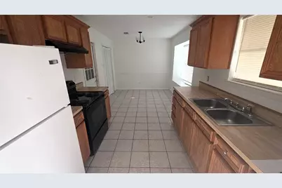 9422 Pinole Lane, Houston, TX 77086 - Photo 5