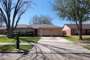 3822 Rosemont Dr, La Porte, TX 77571 - Photo 1