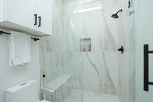 5704 Fairdale Ln, Houston, TX 77057 - Photo 9