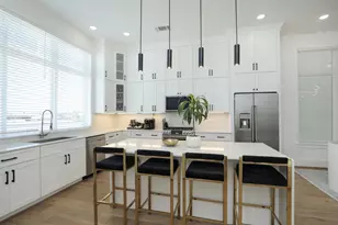 5704 Fairdale Ln, Houston, TX 77057 - Photo 9