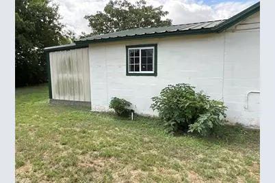 9583 S 3rd St Road, Waco, TX 76706 - Photo 11