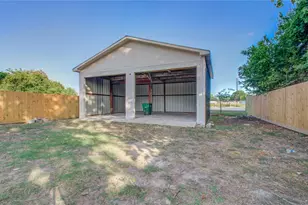 1051 W Little York Rd, Houston, TX 77091 - Photo 39