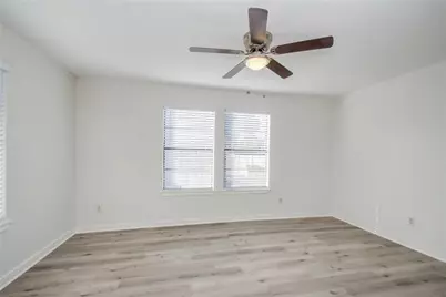 1051 W Little York Road, Houston, TX 77091 - Photo 33