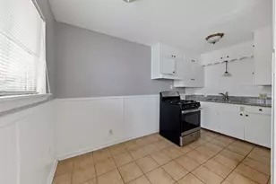 3906 Video St, Dickinson, TX 77539 - Photo 7