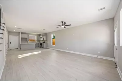 5827 Polly  Unit A Street #A, Houston, TX 77016 - Photo 5