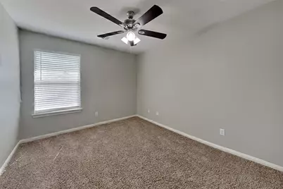 7031 Tallow Knoll Lane, Richmond, TX 77407 - Photo 15
