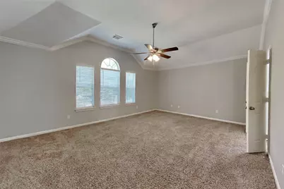 7031 Tallow Knoll Lane, Richmond, TX 77407 - Photo 9
