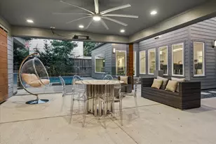 2420 Locke Ln, Houston, TX 77019 - Photo 31