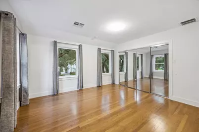 2420 Locke Lane, Houston, TX 77019 - Photo 27