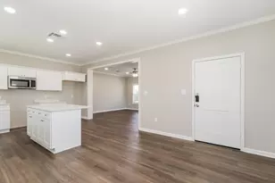 8516 Kellett St, Houston, TX 77028 - Photo 5