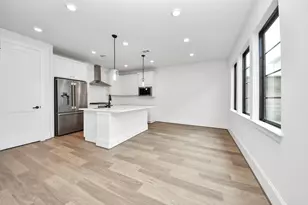 12010 Royal Oaks Banner Wy, Houston, TX 77082 - Photo 13