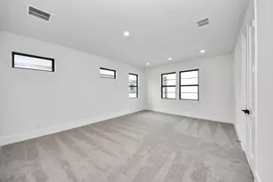 12010 Royal Oaks Banner Wy, Houston, TX 77082 - Photo 17