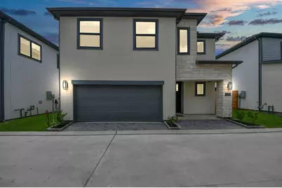 12010 Royal Oaks Banner Way, Houston, TX 77082 - Photo 1