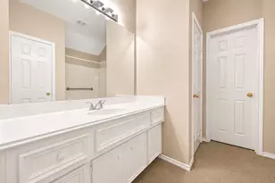 12830 Lodenbriar Dr, Houston, TX 77072 - Photo 15