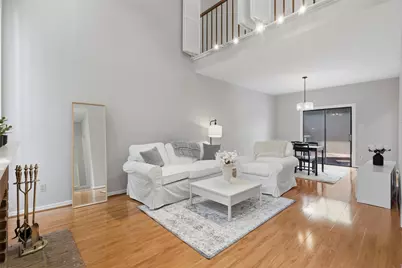 701 Bering Drive #102, Houston, TX 77057 - Photo 1