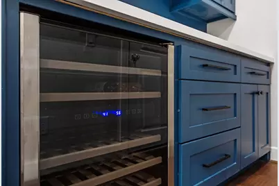 28928 Autumn Shore Drive, Fulshear, TX 77441 - Photo 17