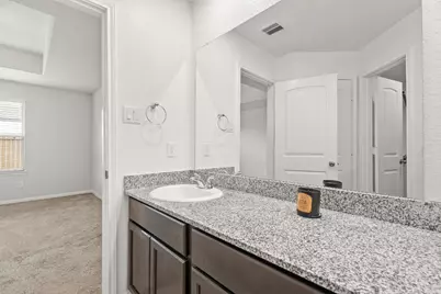 5345 Basquiat Drive, Houston, TX 77048 - Photo 17