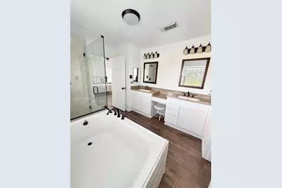 5702 E Towerglen Loop, Houston, TX 77084 - Photo 11