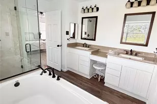 5702 E Towerglen Loop, Houston, TX 77084 - Photo 11
