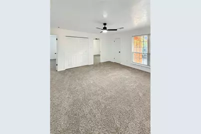 5702 E Towerglen Loop, Houston, TX 77084 - Photo 13