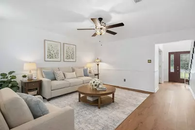 10 E Broken Oak Court, The Woodlands, TX 77381 - Photo 1