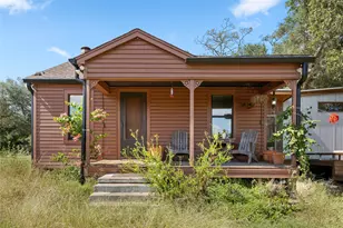 11773 Newberg Rd, Cat Spring, TX 78933 - Photo 9