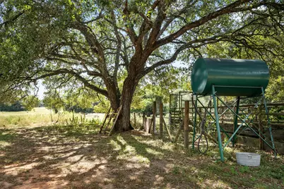 11773 Newberg Road, Cat Spring, TX 78933 - Photo 33